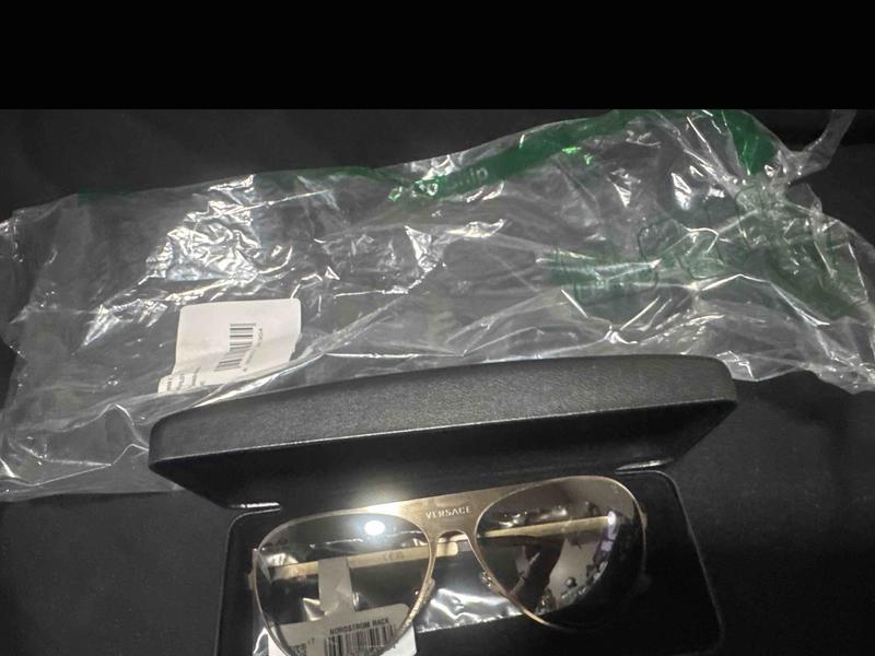 Review Thumbnail Image 0 238927636