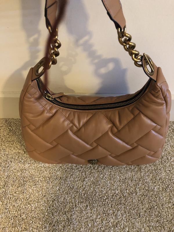 Review Thumbnail Image 0 225169683