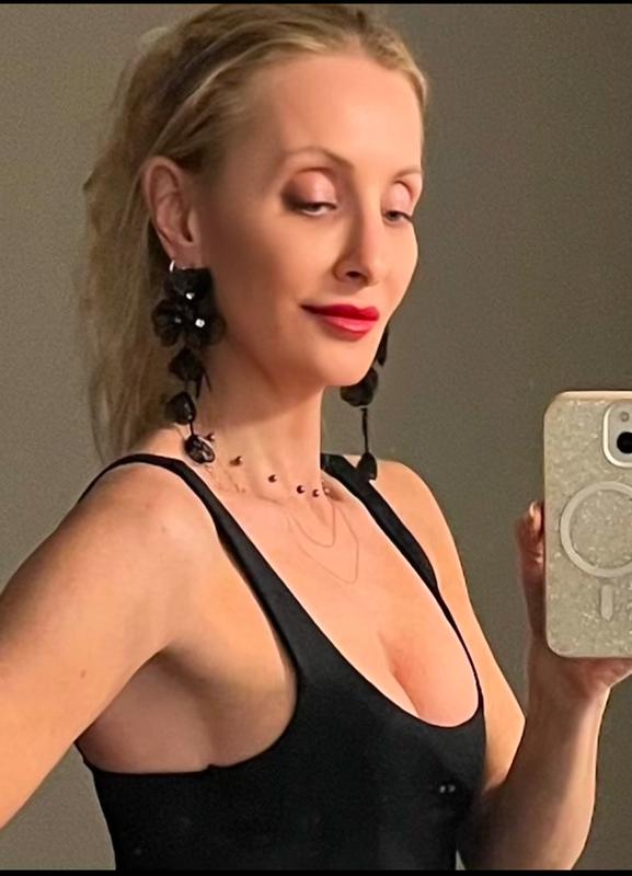 Review Thumbnail Image 1 238085144