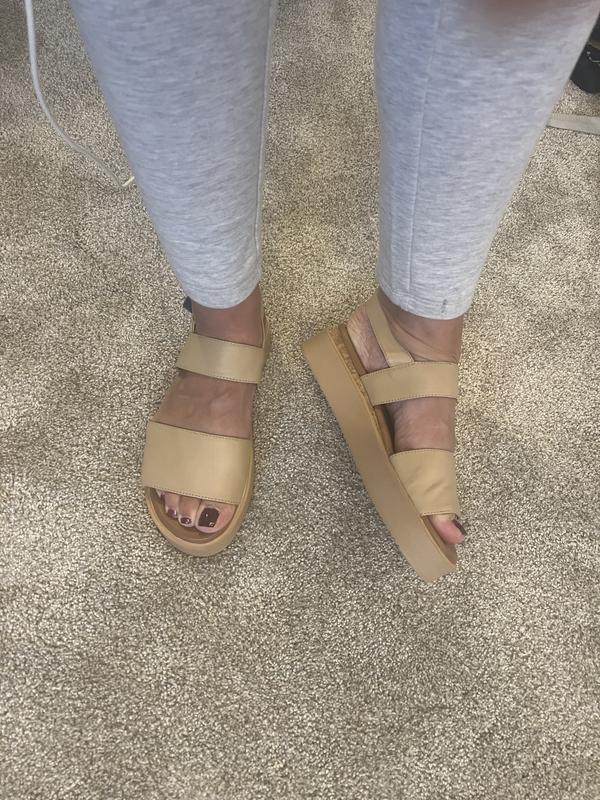 Review Thumbnail Image 0 234406768