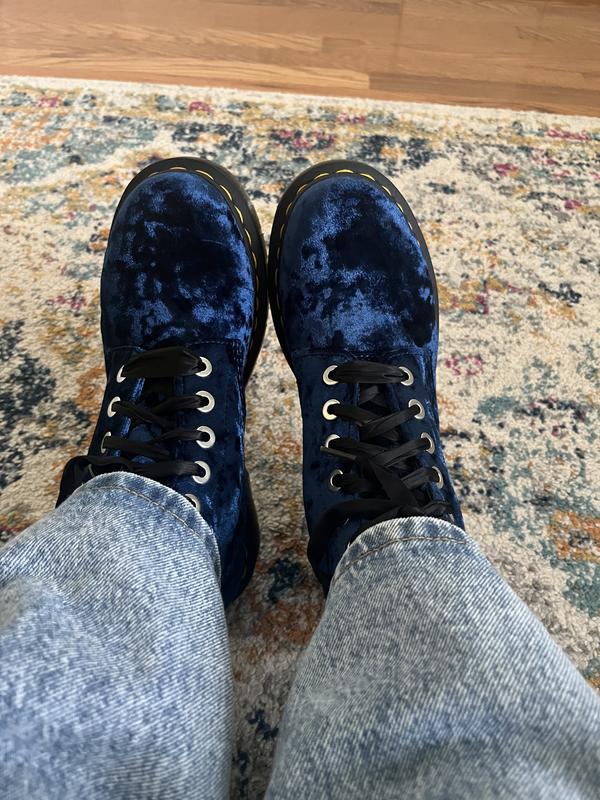 Review Thumbnail Image 0 235411836