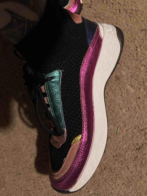 Review Thumbnail Image 0 243081576