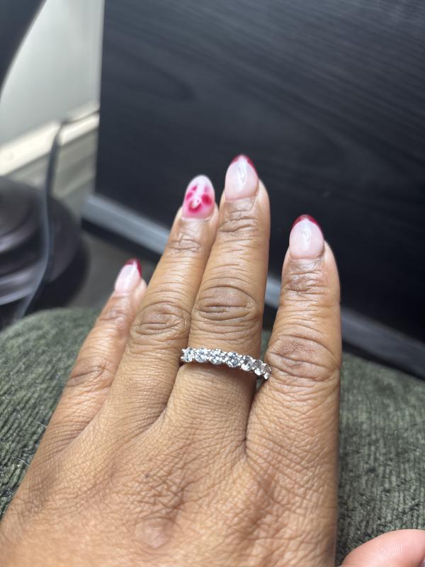 Review Thumbnail Image 0 247348085