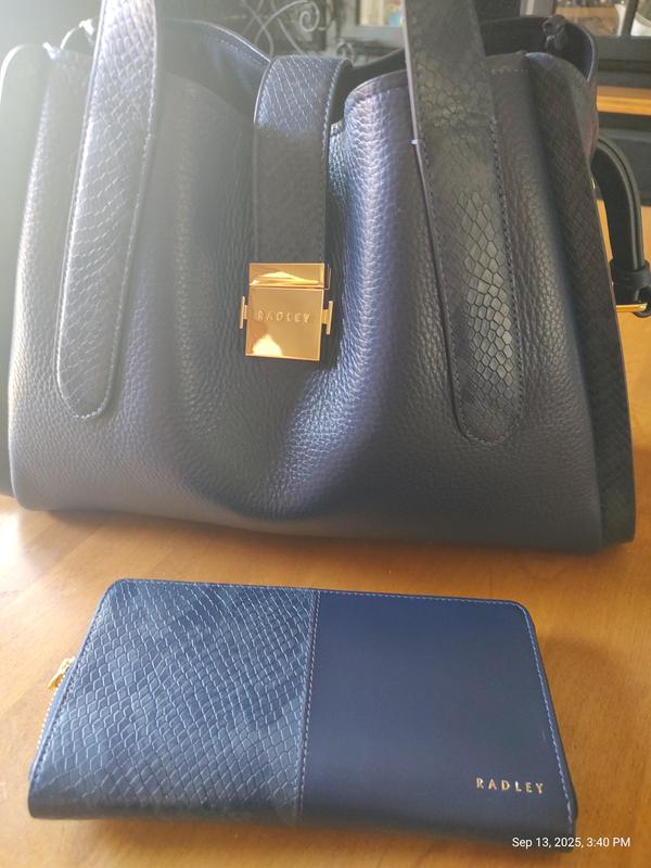 Review Thumbnail Image 3 244640255