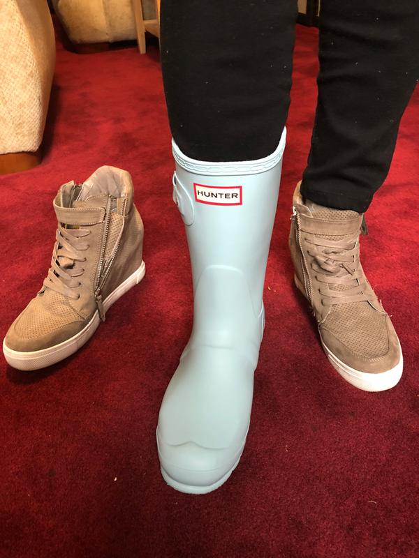 tiffany blue hunter rain boots