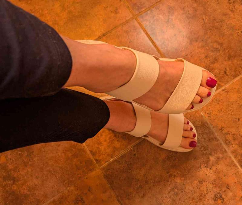 Review Thumbnail Image 0 239829714