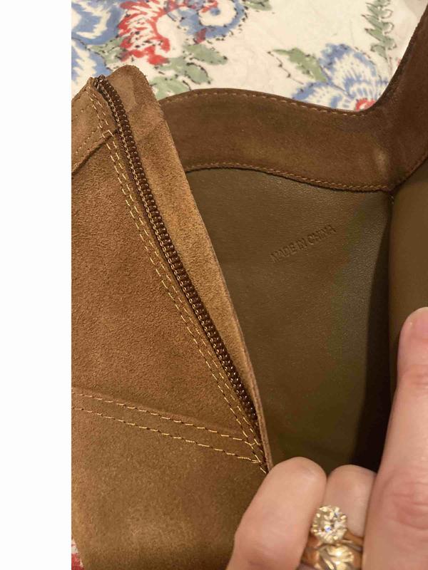 Review Thumbnail Image 0 228610826