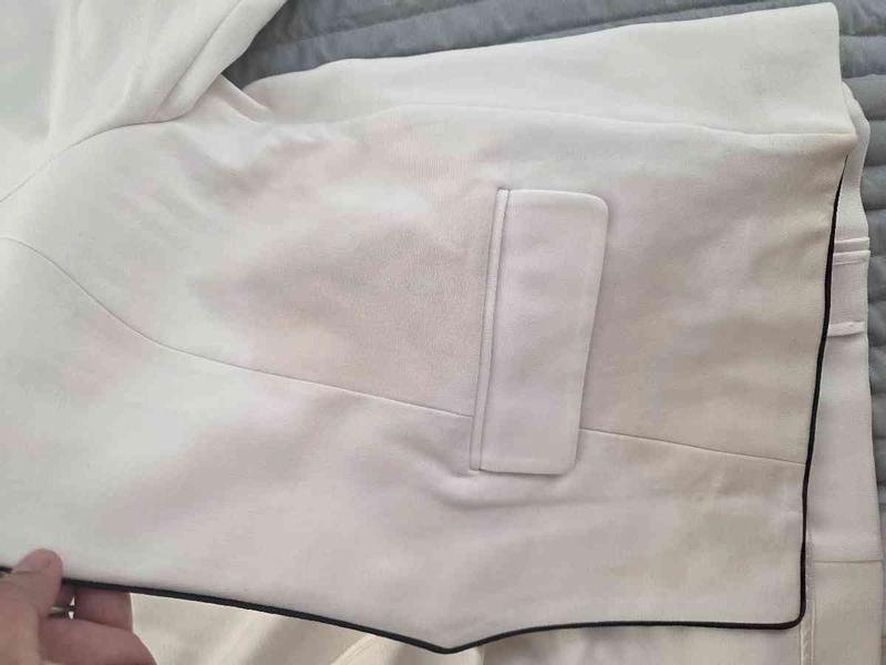 Review Thumbnail Image 0 246485146