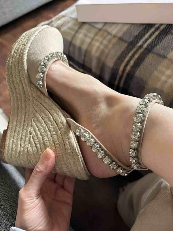 Review Thumbnail Image 0 249445171