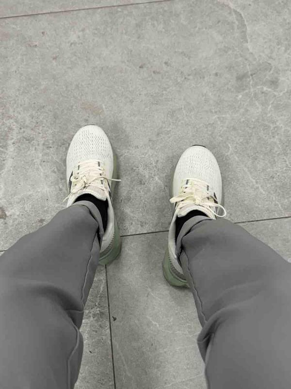 Review Thumbnail Image 0 248696053