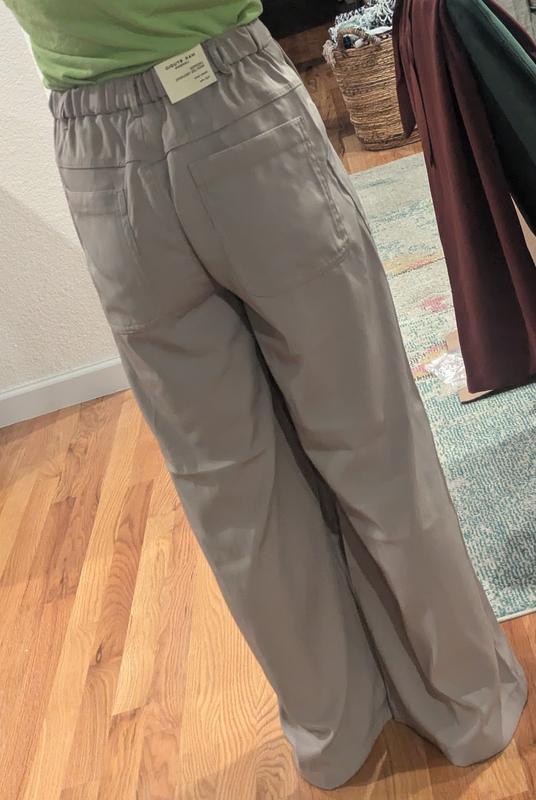 Review Thumbnail Image 0 235597400