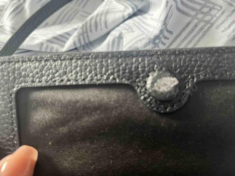 Customer photo for "flawless until opened"