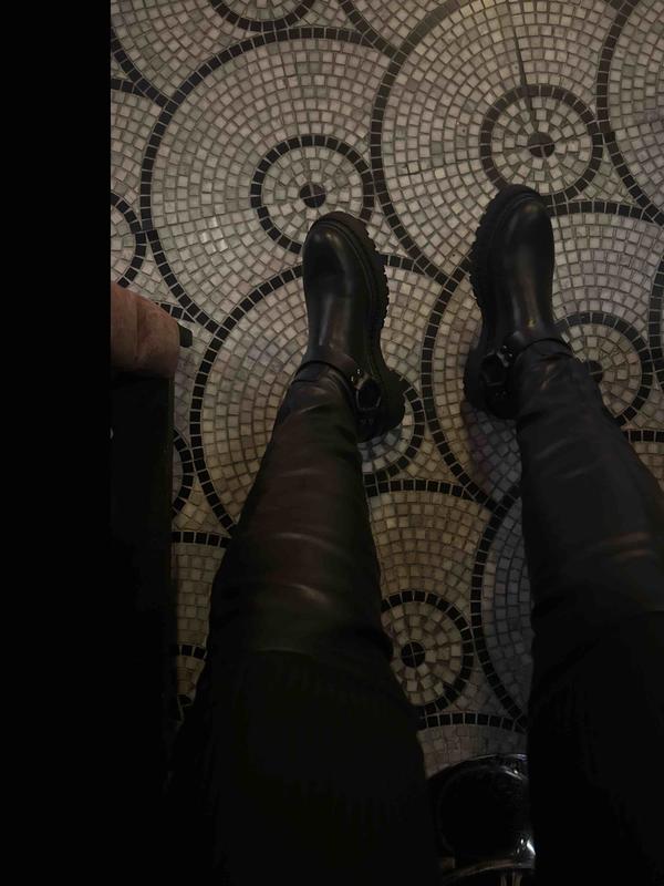 Review Thumbnail Image 0 246400645