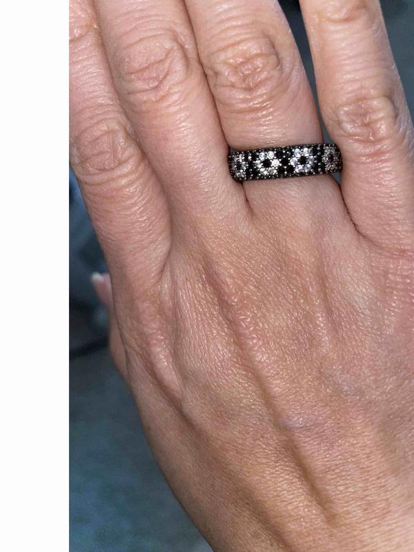 Review Thumbnail Image 0 221851041