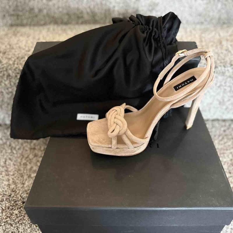 Review Thumbnail Image 0 242718485