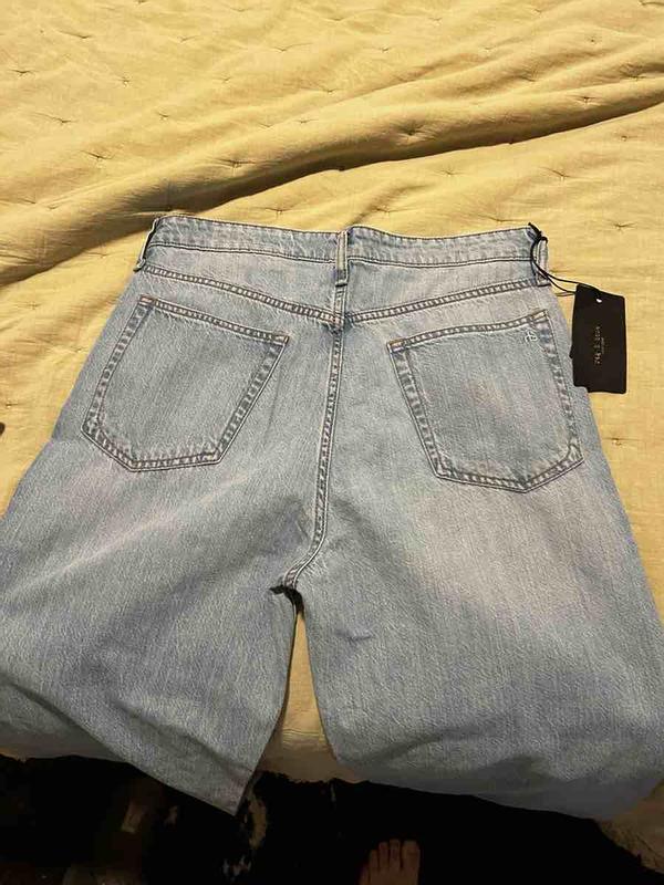 Review Thumbnail Image 0 240755696