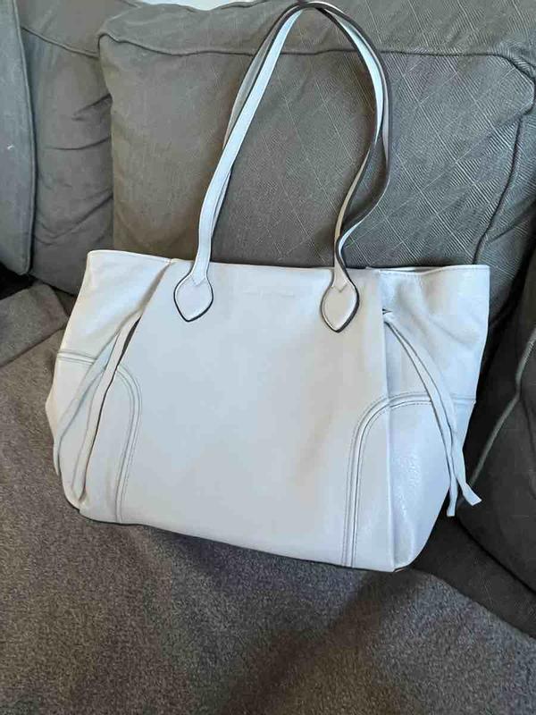 Review Thumbnail Image 0 216724162