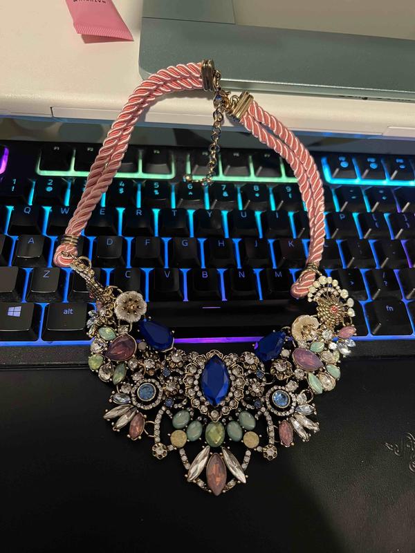 Review Thumbnail Image 0 213975592