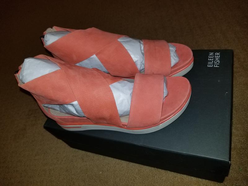 Review Thumbnail Image 0 179583134