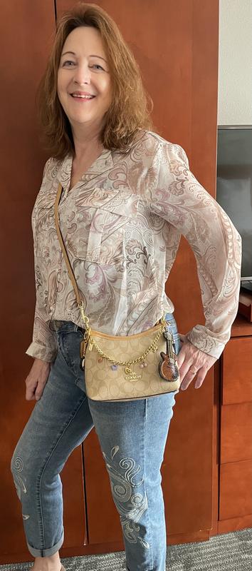 Review Thumbnail Image 0 248984619