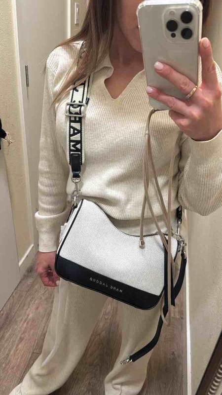 Review Thumbnail Image 0 245563708