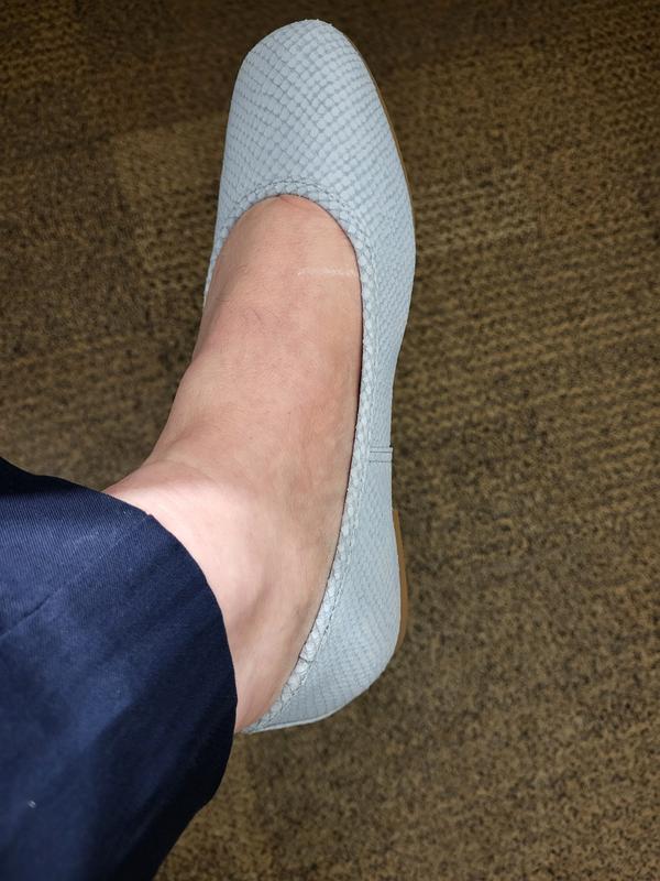 Great Vionic shoes for a great price!