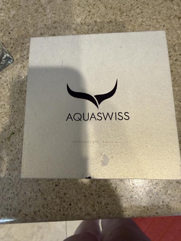 Review Thumbnail Image 1 247951818