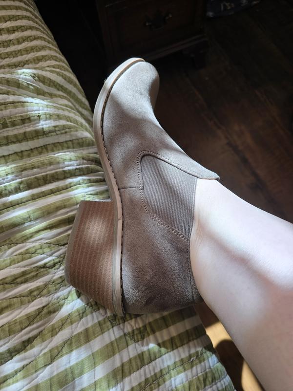 Review Thumbnail Image 0 240383841