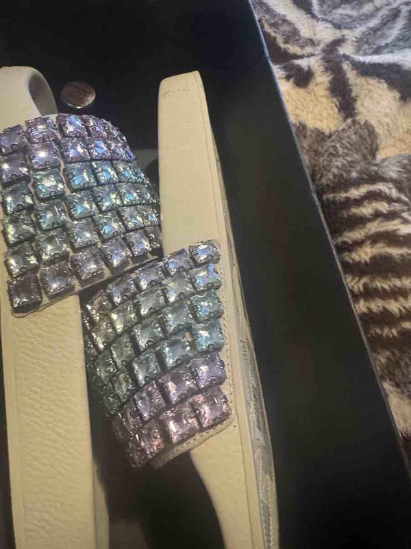 Review Thumbnail Image 2 247968028