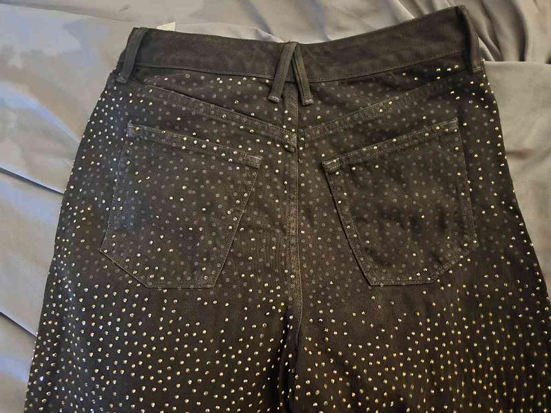 Review Thumbnail Image 0 241987919