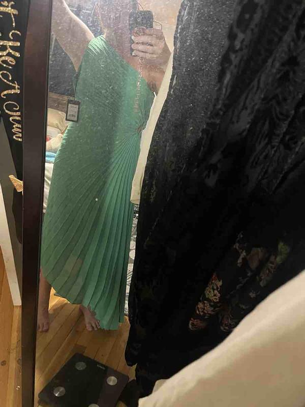 Review Thumbnail Image 0 243939006