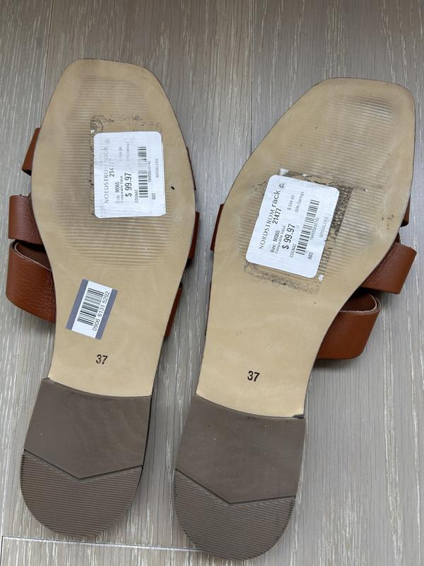 Customer photo for "Used and damaged"