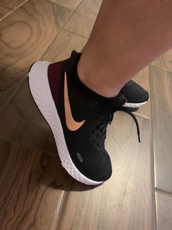 Review Thumbnail Image 0 193572262