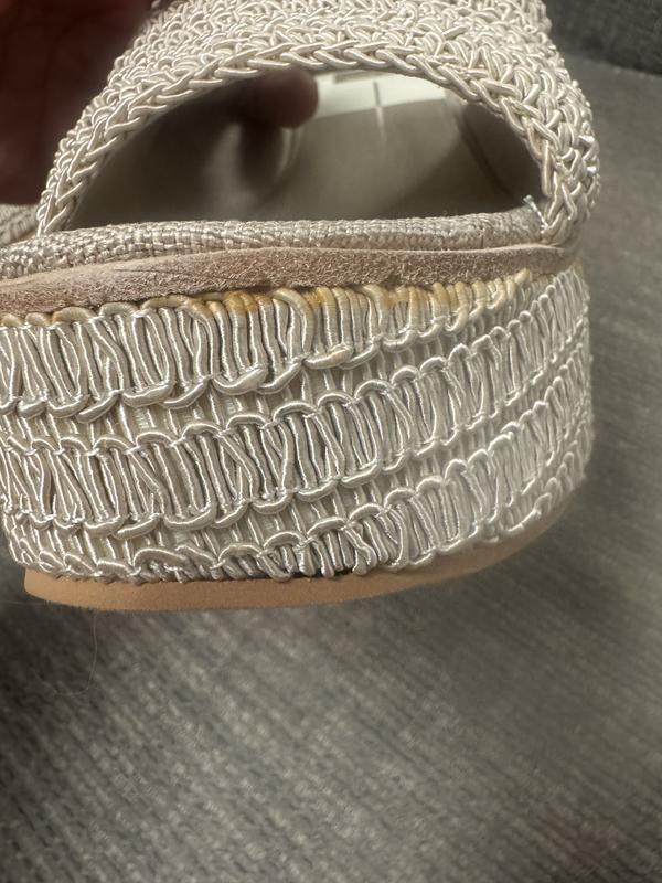 Review Thumbnail Image 2 244880462