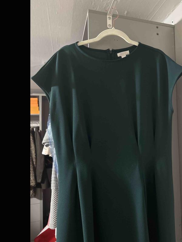 Review Thumbnail Image 1 244830847