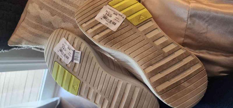 Review Thumbnail Image 0 241673019