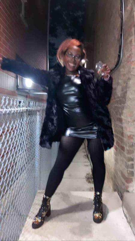 Review Thumbnail Image 0 220001903