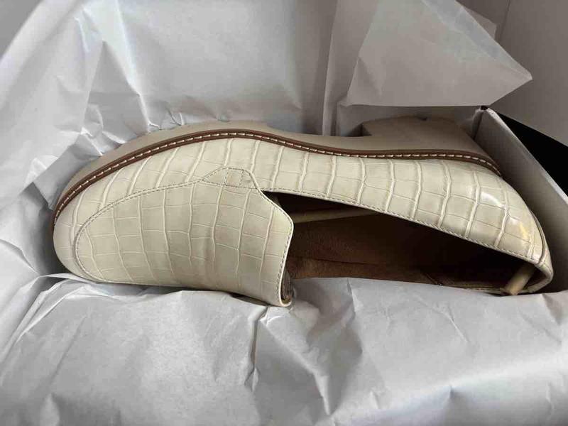 I received the wrong shoe.