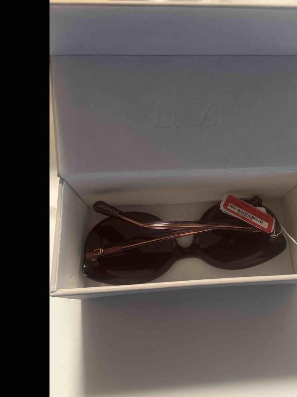 Review Thumbnail Image 1 248255605