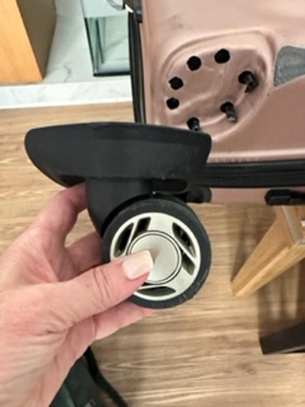 Review Thumbnail Image 0 226640355