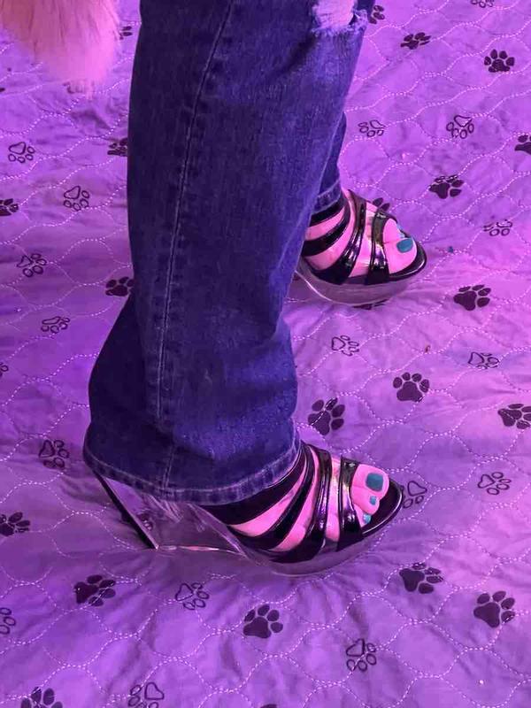 Review Thumbnail Image 1 244708661