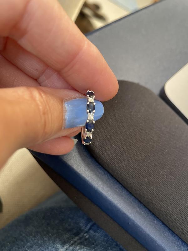 Review Thumbnail Image 0 242602640