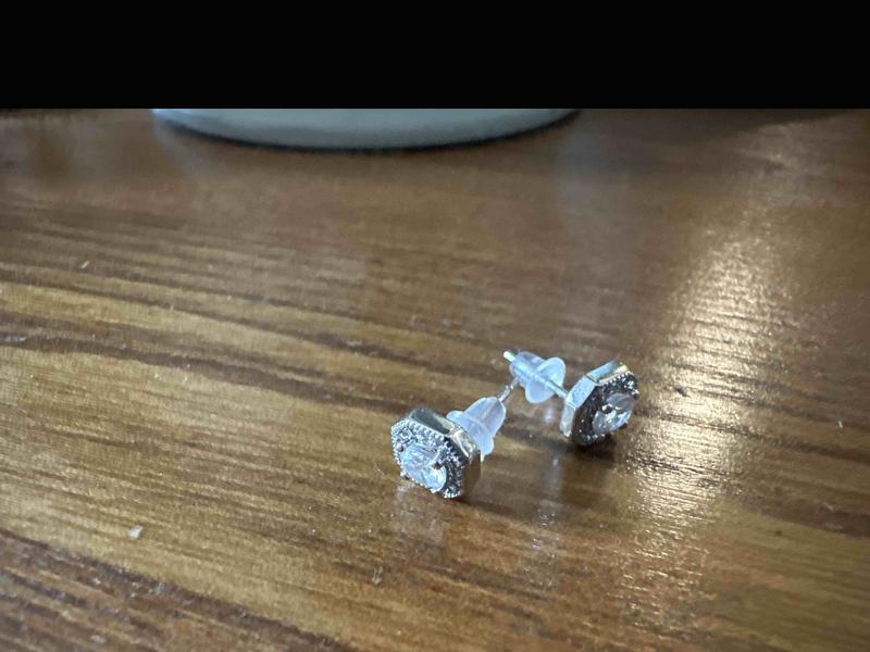 Review Thumbnail Image 2 255544057