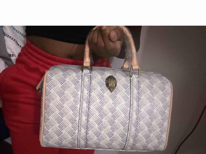 Review Thumbnail Image 1 244958988