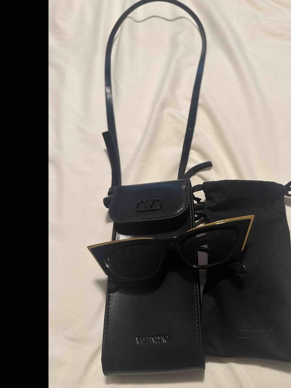 Looks very expensive, cute glasses
