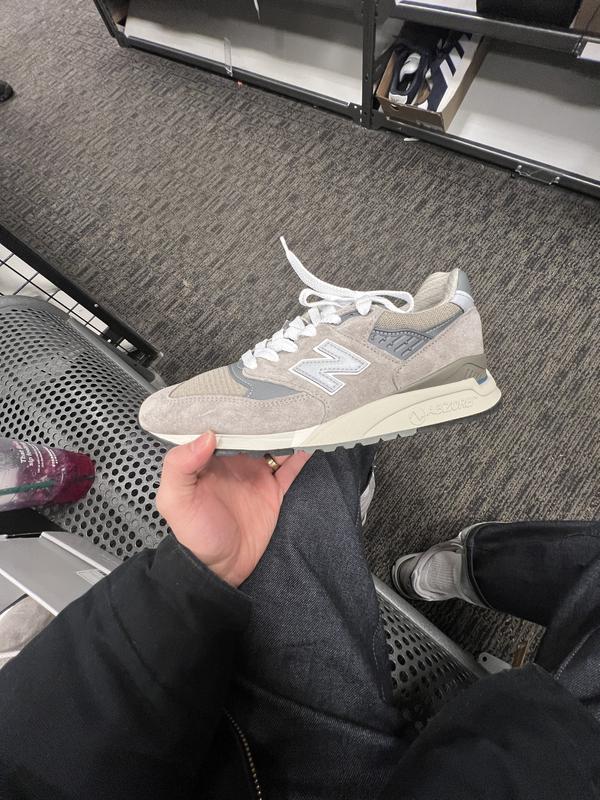 Review Thumbnail Image 0 239259302