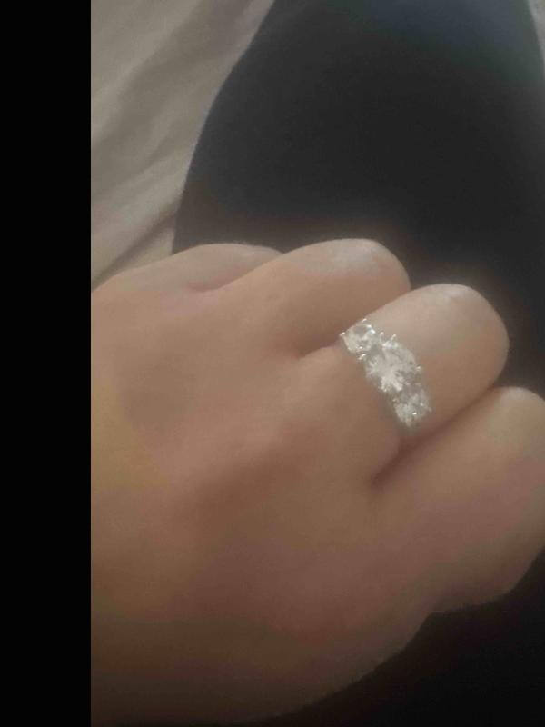 Review Thumbnail Image 0 247449859