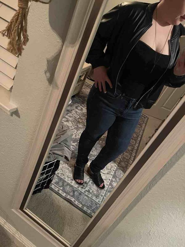 Review Thumbnail Image 0 241999750