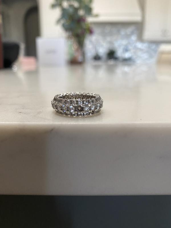 Review Thumbnail Image 0 215693061