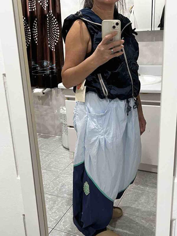 Review Thumbnail Image 0 249290166